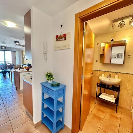 Black Rock アパート *